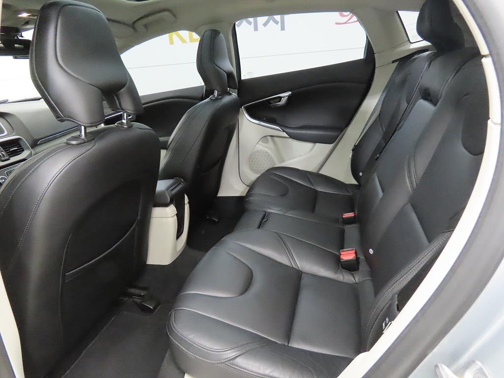 Volvo V40 - Vista 7