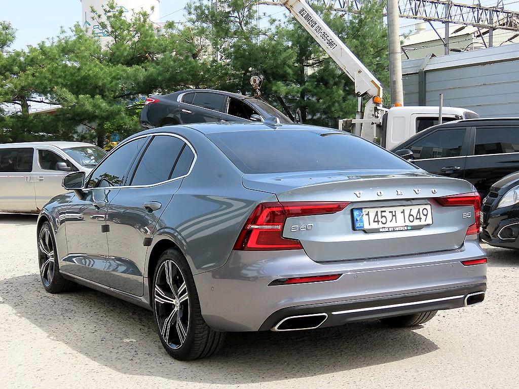 Volvo S60 - Vista 3