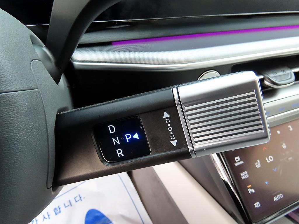 HYUNDAI Grandeur - Vista 10