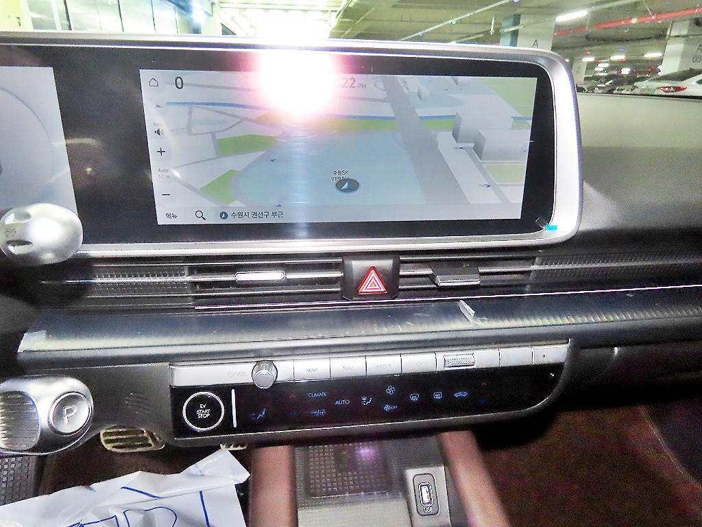 HYUNDAI Ioniq 6 - Vista 11