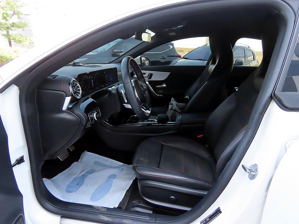 Mercedes Benz CLA Class - Vista 5