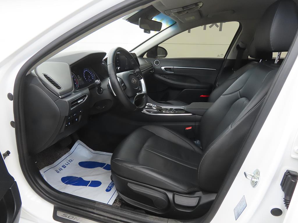 HYUNDAI Sonata - Vista 5