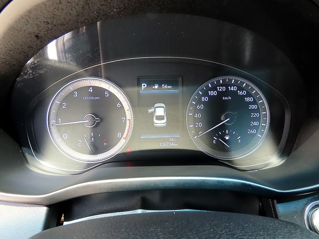HYUNDAI Grandeur - Vista 9