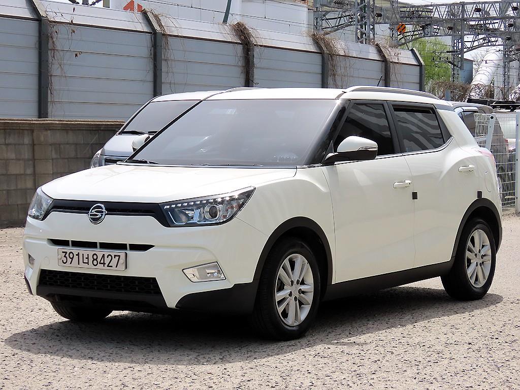 Ssangyong Tivoli - Vista 2