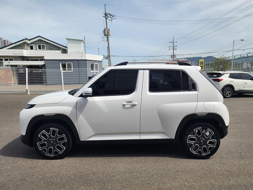 HYUNDAI Casper - Vista 5
