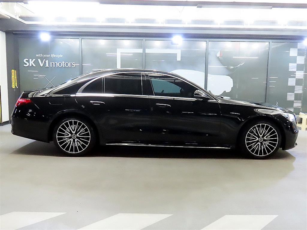 Mercedes Benz S Class - Vista 3