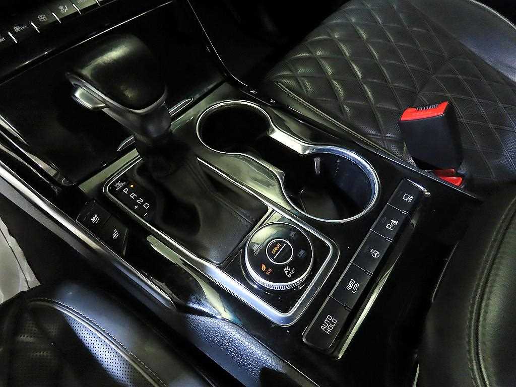 KIA Mohave - Vista 12