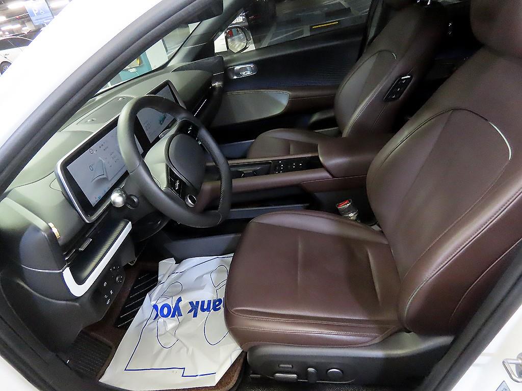 HYUNDAI Ioniq 6 - Vista 6