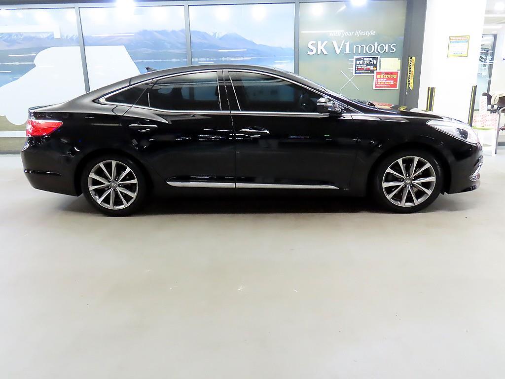 HYUNDAI Grandeur - Vista 3