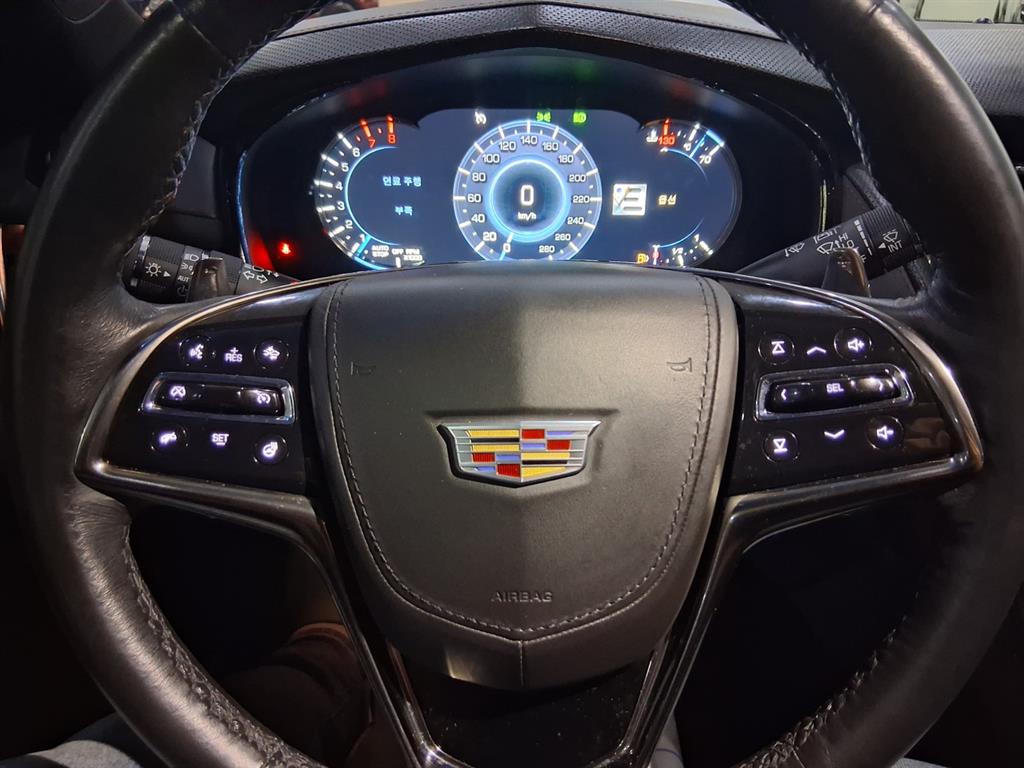 Cadillac CTS - Vista 8