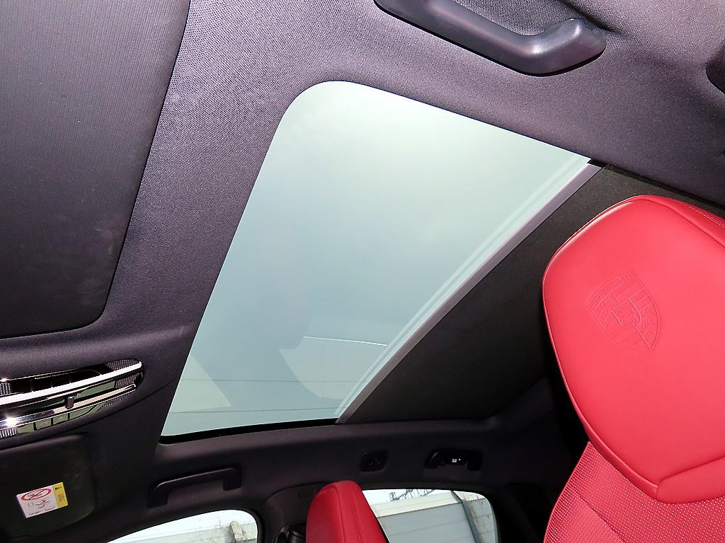 Porsche Cayenne 2022 Negro - Importación desde Corea - HF Imports Iquique - Foto 16