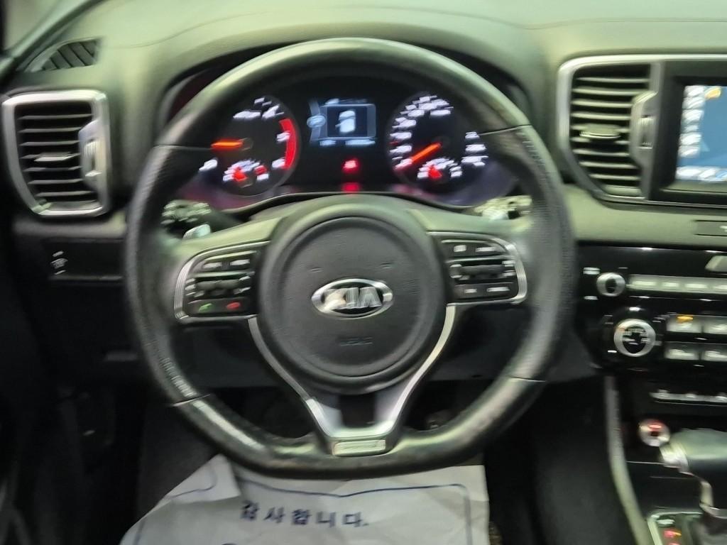 KIA Sportage - Vista 9