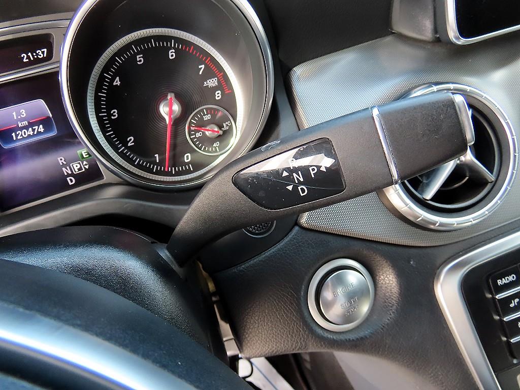 Mercedes Benz CLA Class - Vista 10