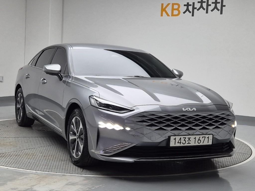 KIA K8 - Vista 4