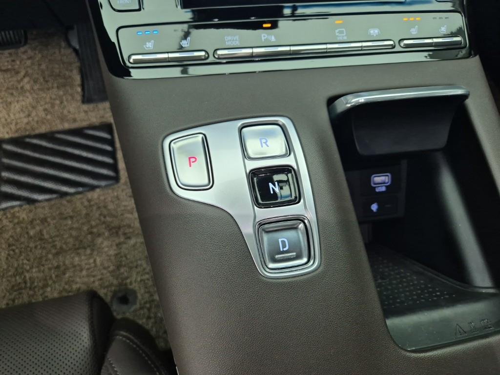 HYUNDAI Grandeur - Vista 8