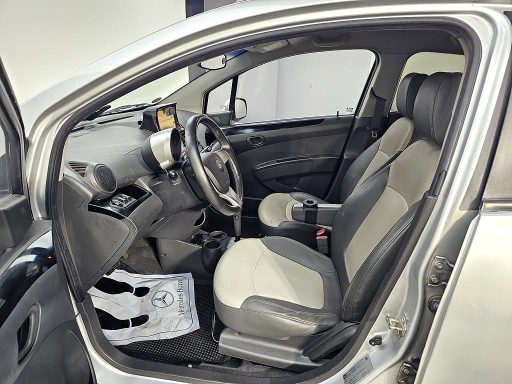 Chevrolet Spark - Vista 8