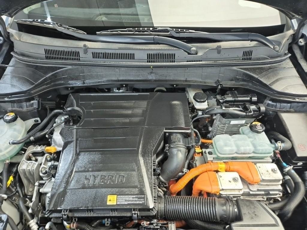 HYUNDAI Kona - Vista 5
