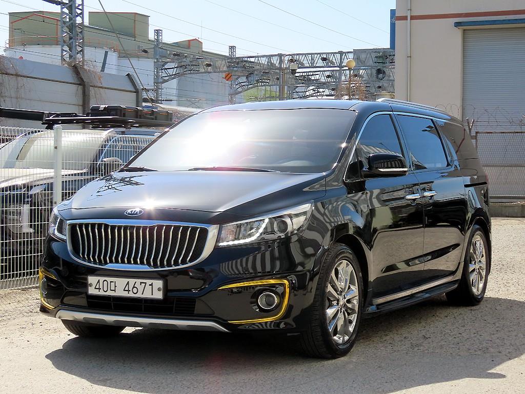KIA Carnival - Vista 2