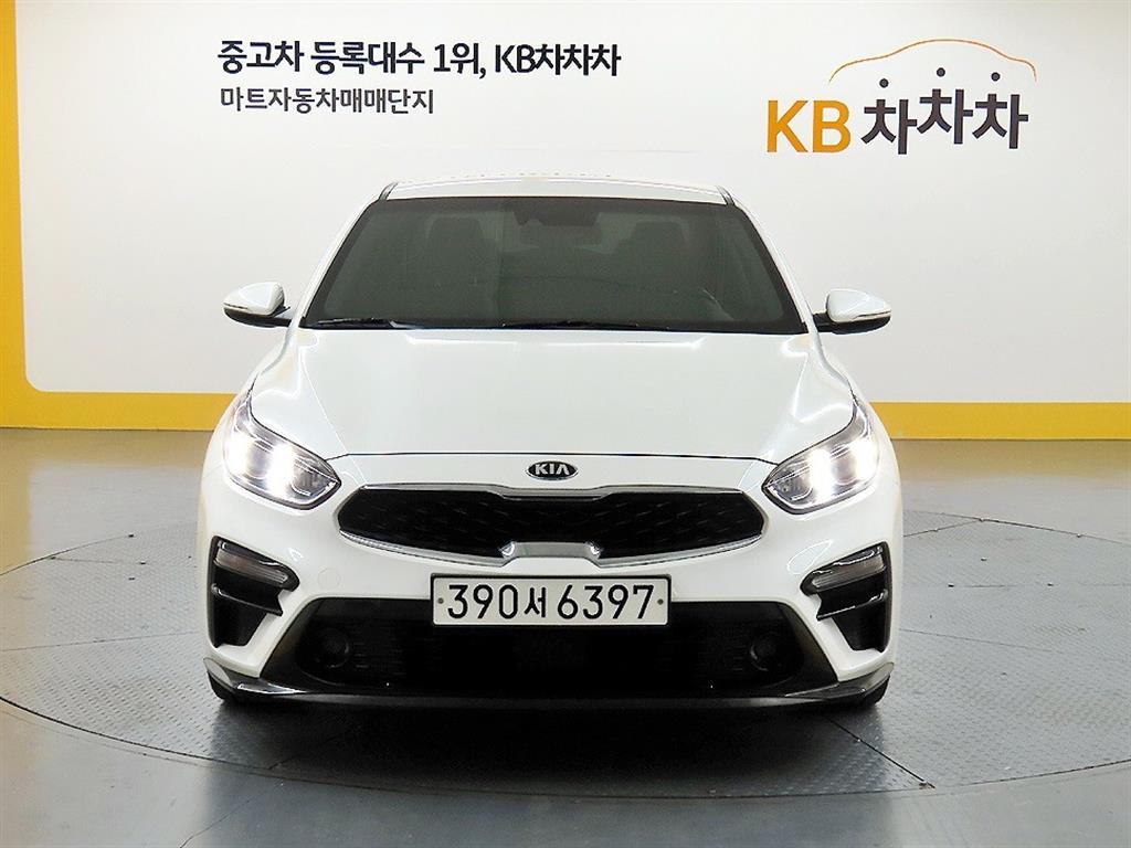 KIA K3 2021 Blanco - Importación desde Corea - HF Imports Iquique - Foto 1