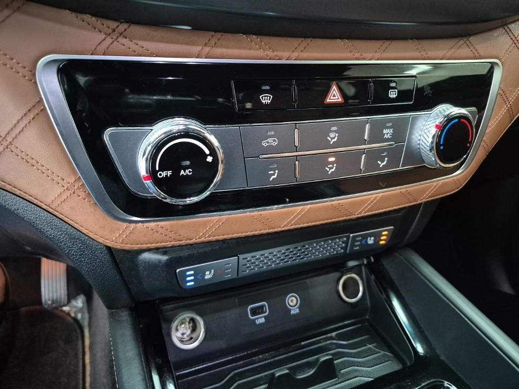 Ssangyong Rexton - Vista 10