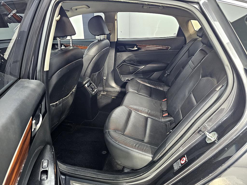 KIA K7 - Vista 9