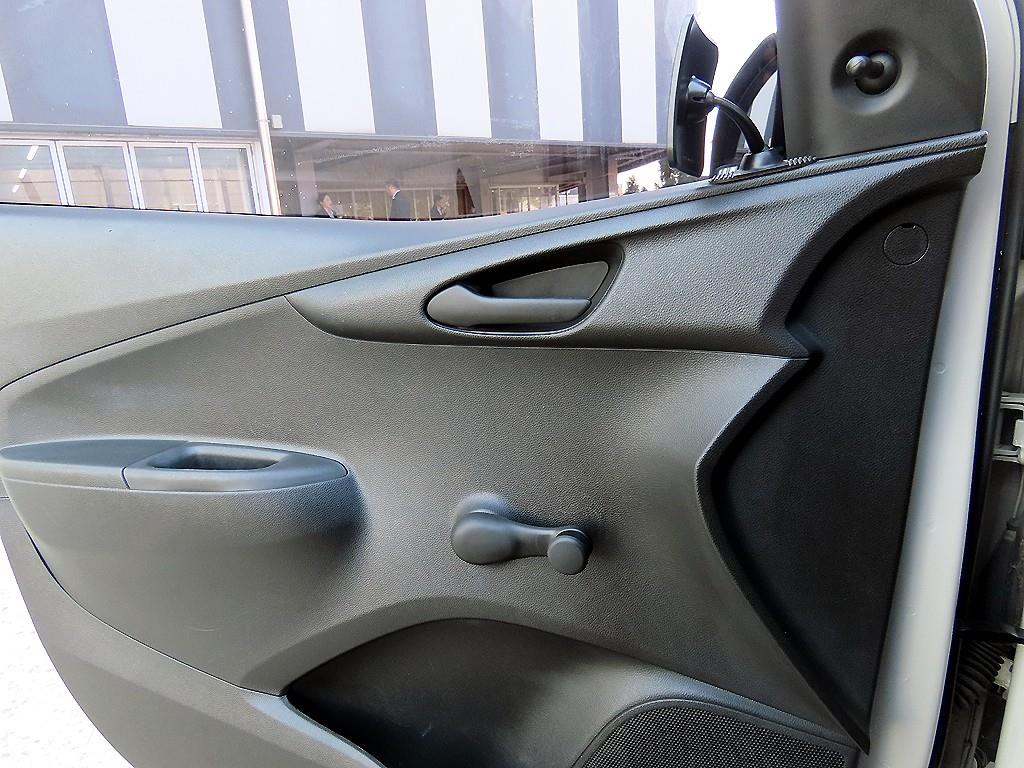 Chevrolet Spark - Vista 11