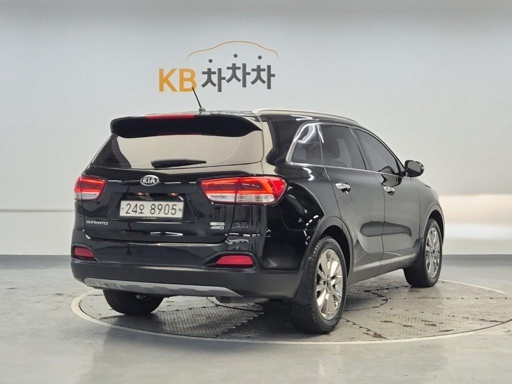 KIA Sorento - Vista 3