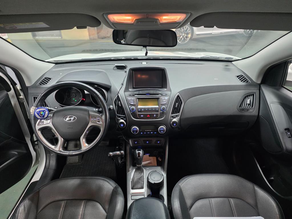 HYUNDAI Tucson - Vista 6