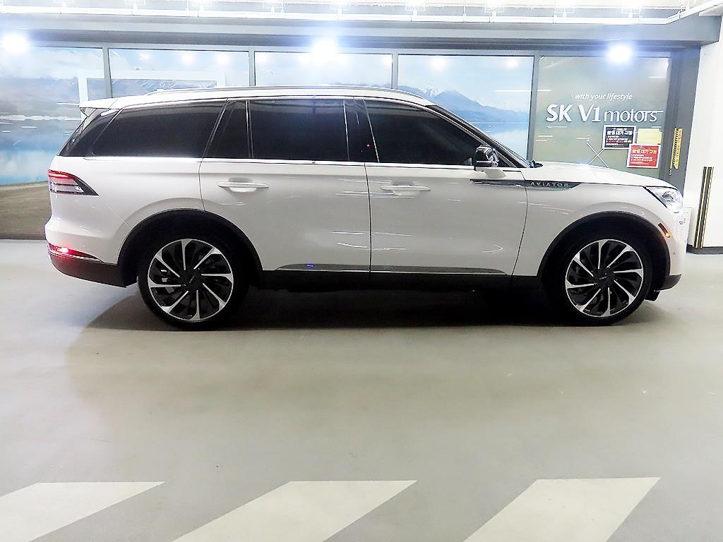 Lincoln Aviator - Vista 3