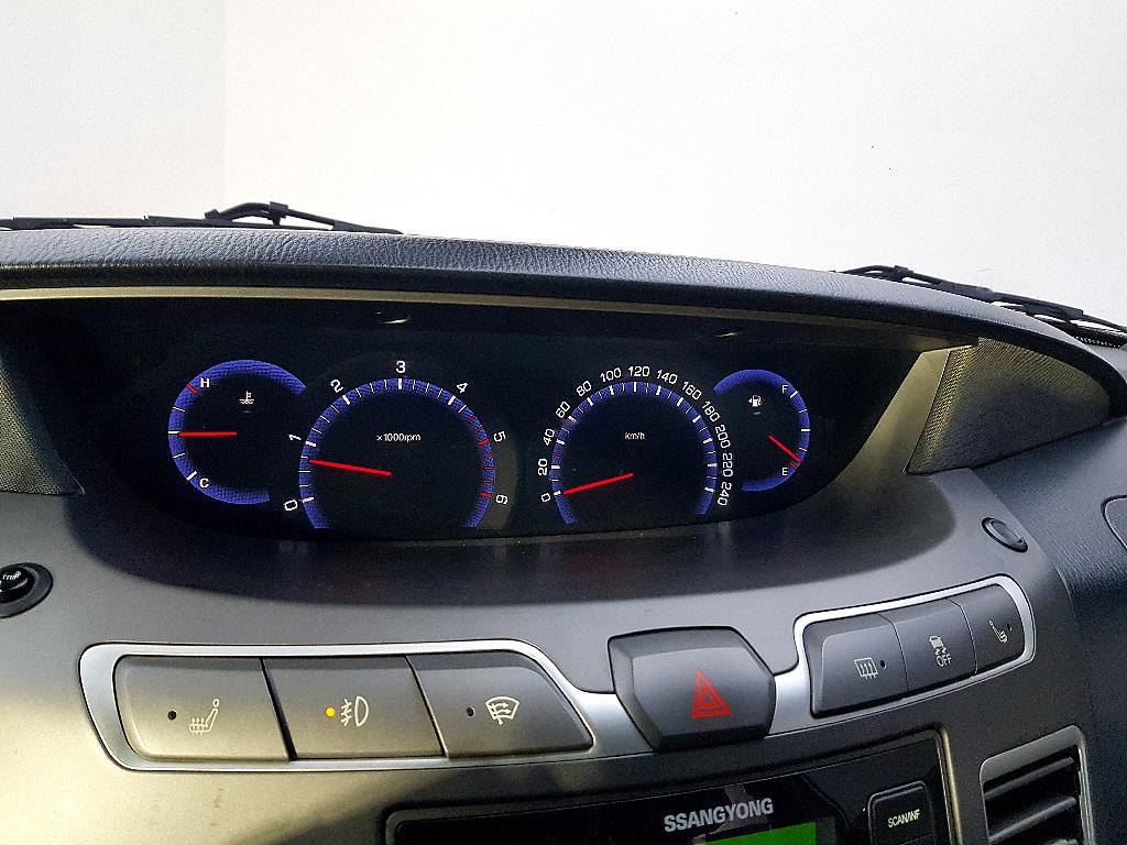 Ssangyong Korando 2016 Blanco - Importación desde Corea - HF Imports Iquique - Foto 13