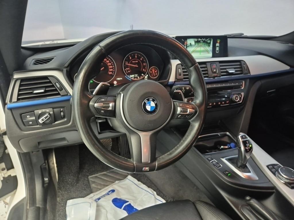 BMW 4 Series - Vista 9