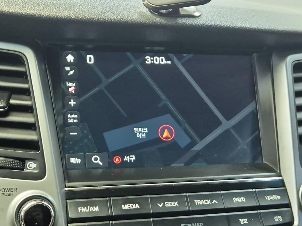 HYUNDAI Tucson 2018 Blanco - Importación desde Corea - HF Imports Iquique - Foto 13