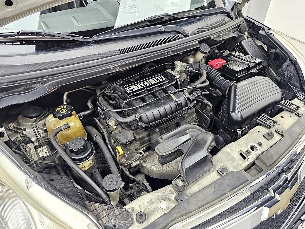 Chevrolet Spark - Vista 6