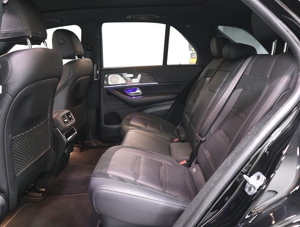 Mercedes Benz GLE Class - Vista 10