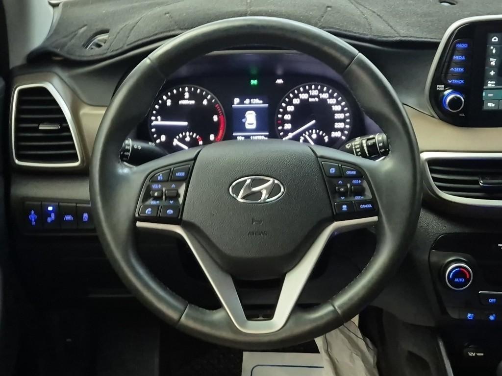 HYUNDAI Tucson - Vista 9