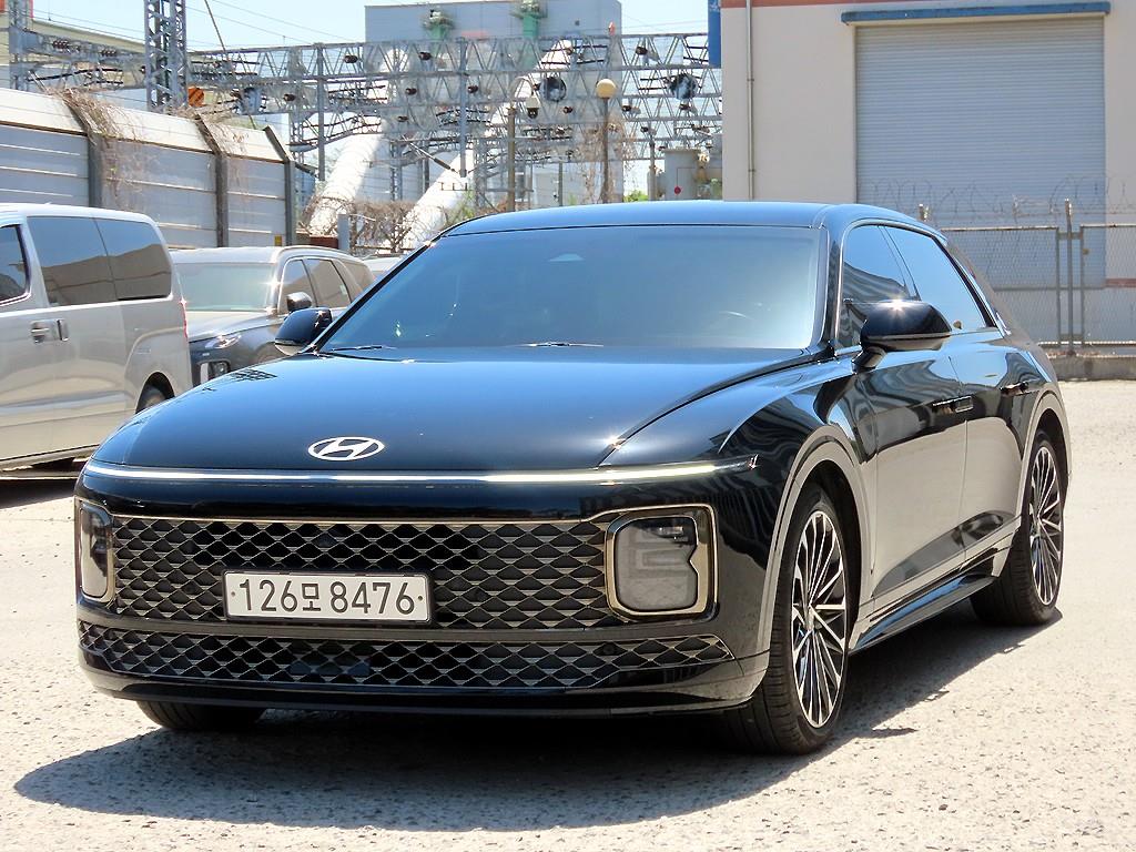 HYUNDAI Grandeur - Vista 2