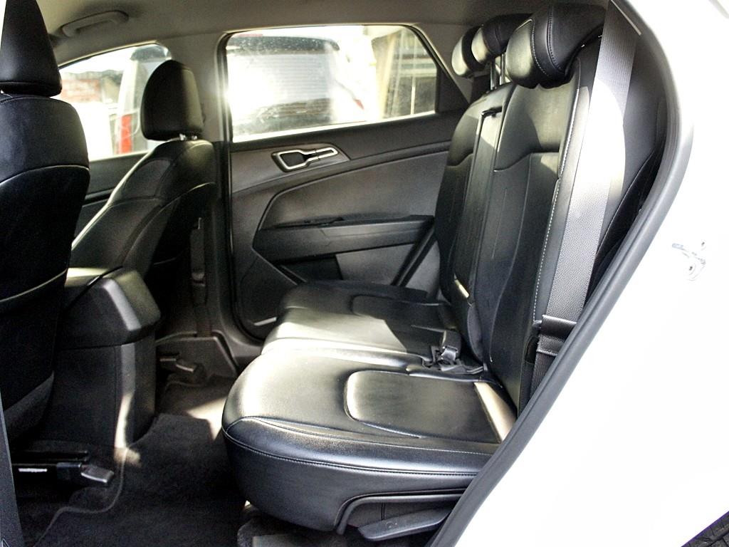 KIA Sportage - Vista 11