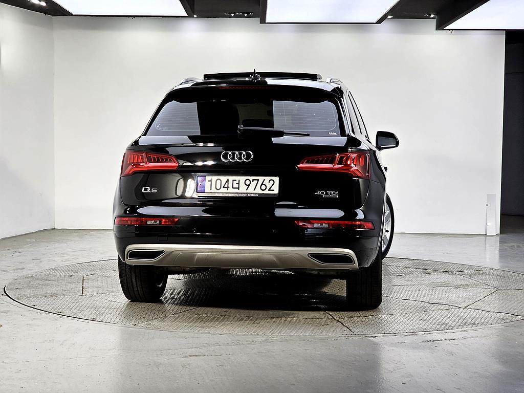 Audi Q5 - Vista 3