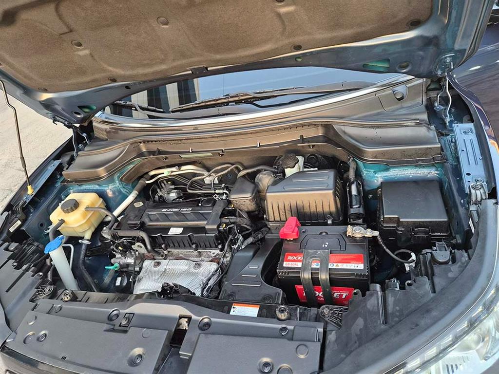 Ssangyong Tivoli 2015 Azul - Importación desde Corea - HF Imports Iquique - Foto 19
