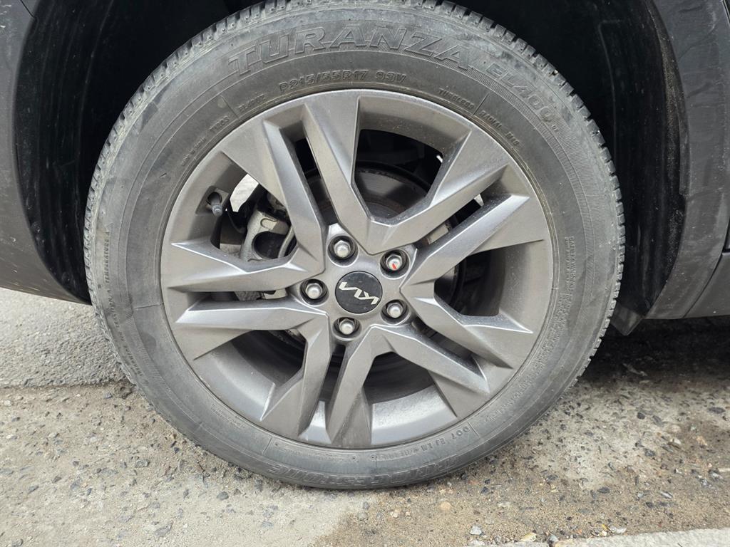 KIA Seltos - Vista 5