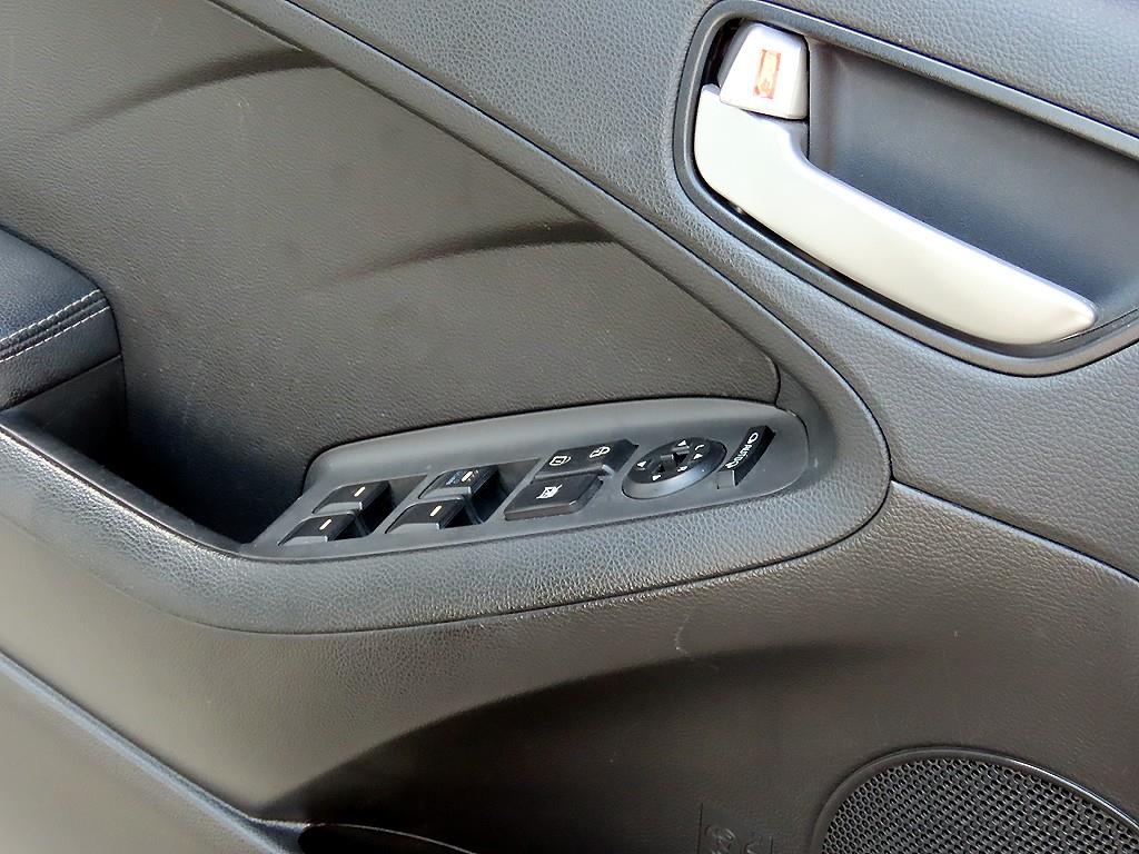 KIA K3 - Vista 11