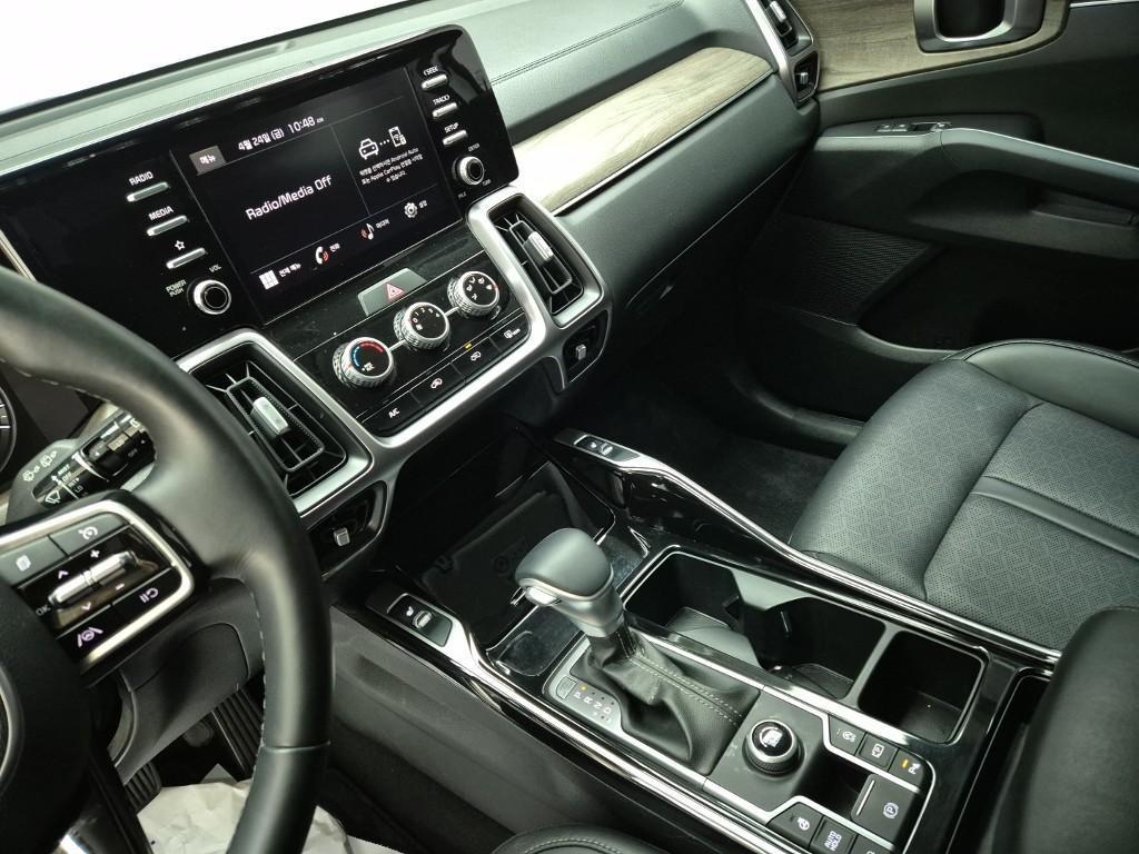 KIA Sorento - Vista 10