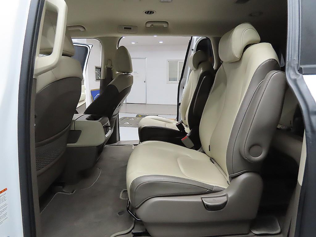 KIA Carnival 2021 Blanco - Importación desde Corea - HF Imports Iquique - Foto 10
