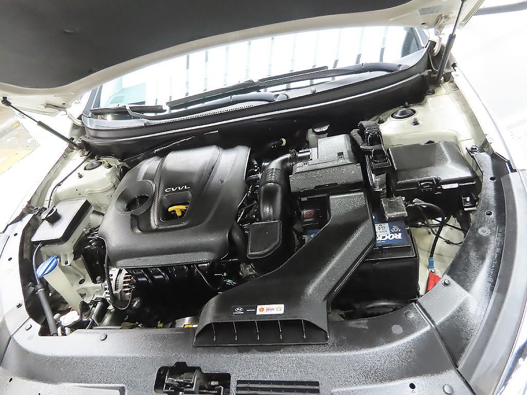 HYUNDAI Sonata 2019 Blanco - Importación desde Corea - HF Imports Iquique - Foto 7