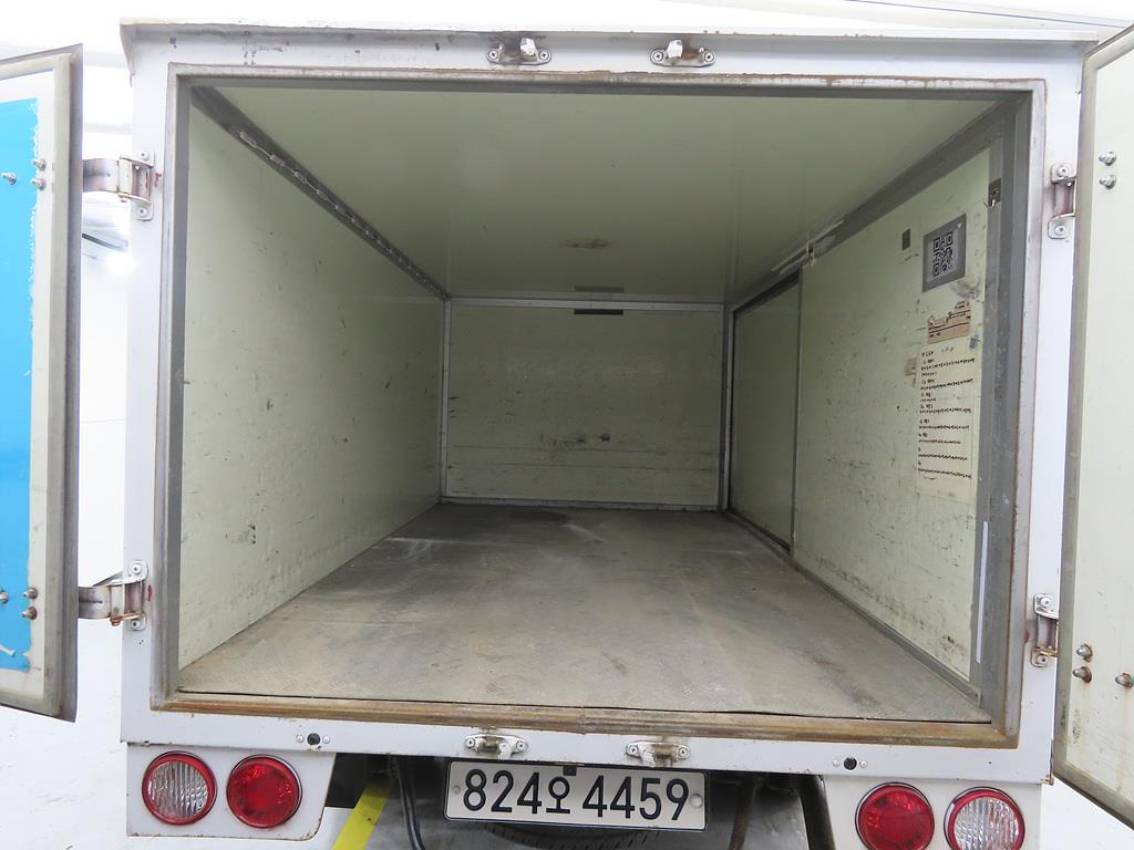 Small Truck Normal Box(Low Deck) 2015 Blanco - Importación desde Corea - HF Imports Iquique - Foto 14
