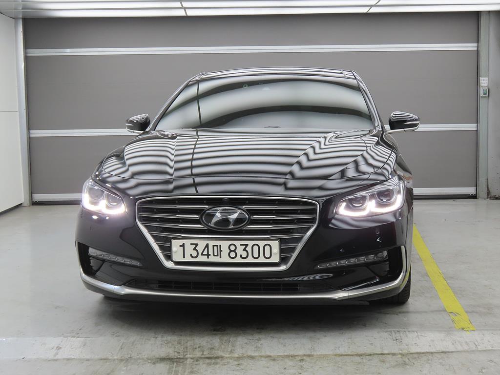 HYUNDAI Grandeur - Vista 2