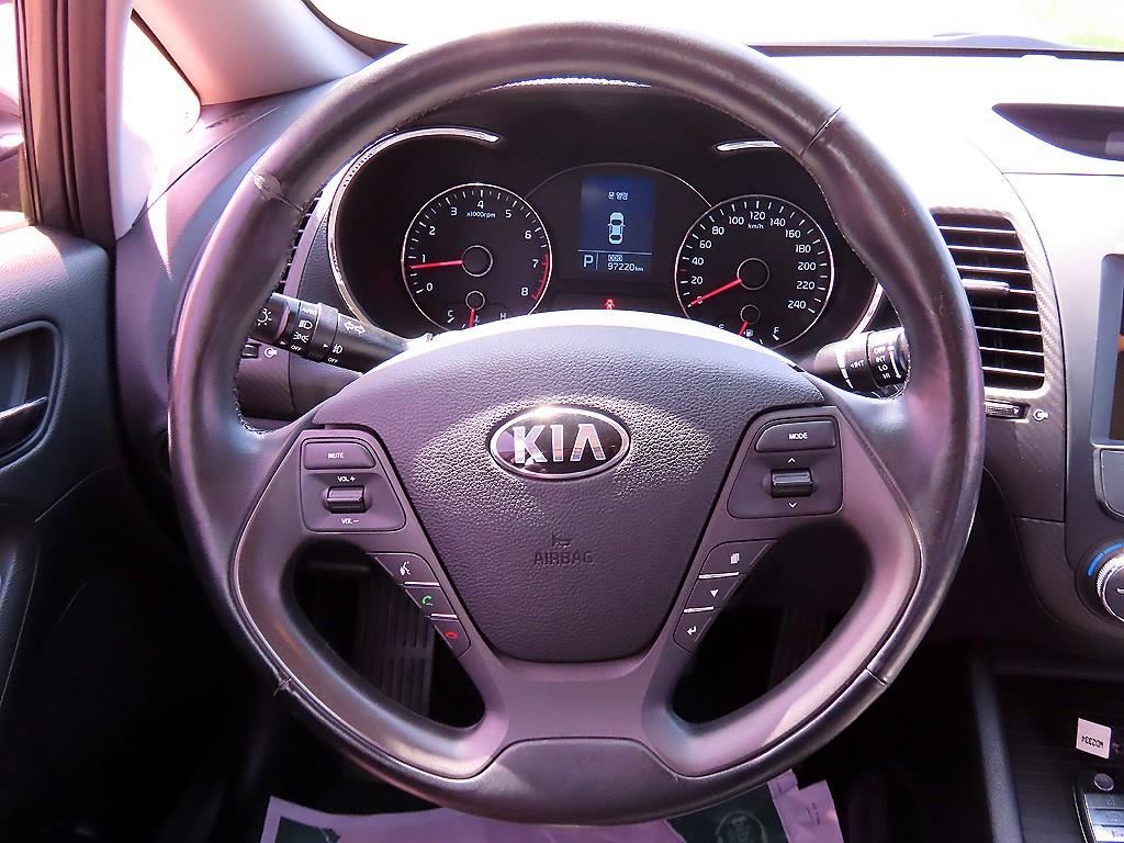 KIA K3 - Vista 7