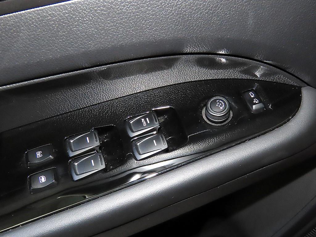 Ssangyong Rexton 2024 Rojo - Importación desde Corea - HF Imports Iquique - Foto 13