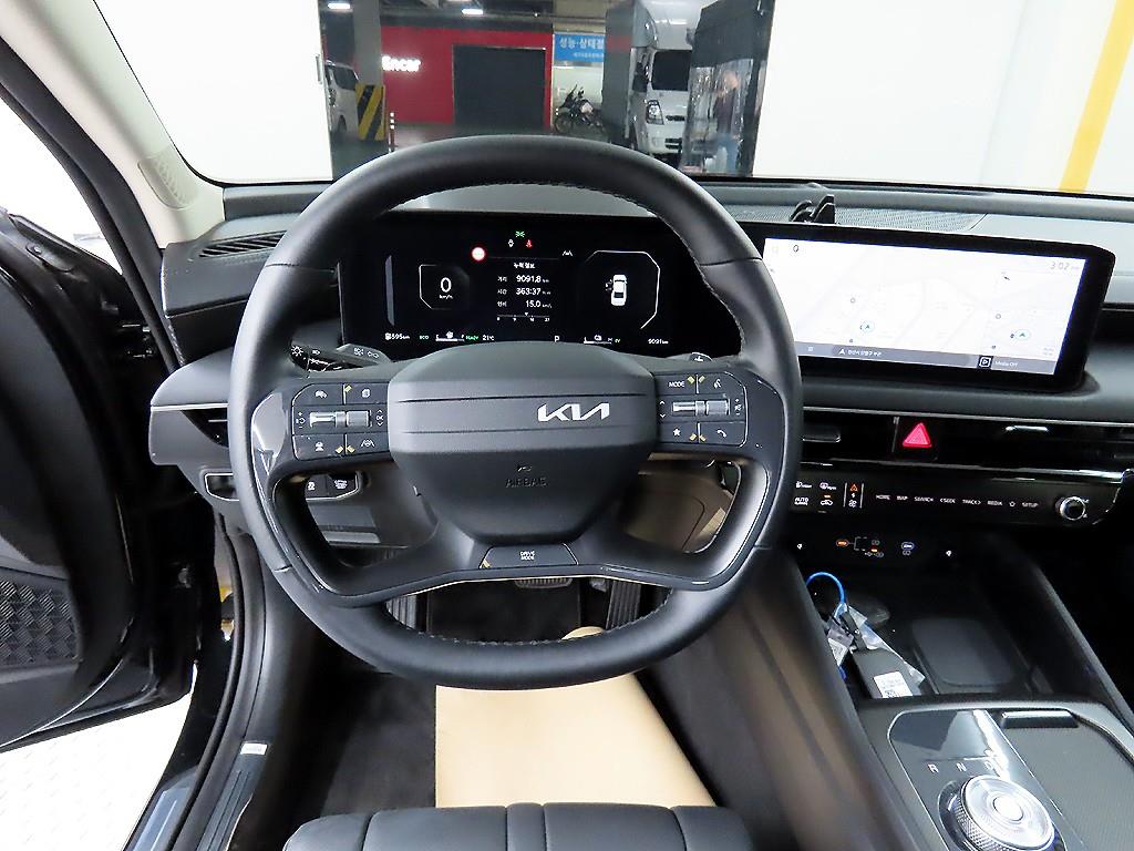 KIA K8 - Vista 9