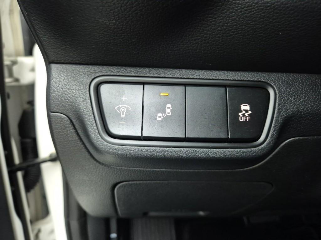 KIA K3 - Vista 5